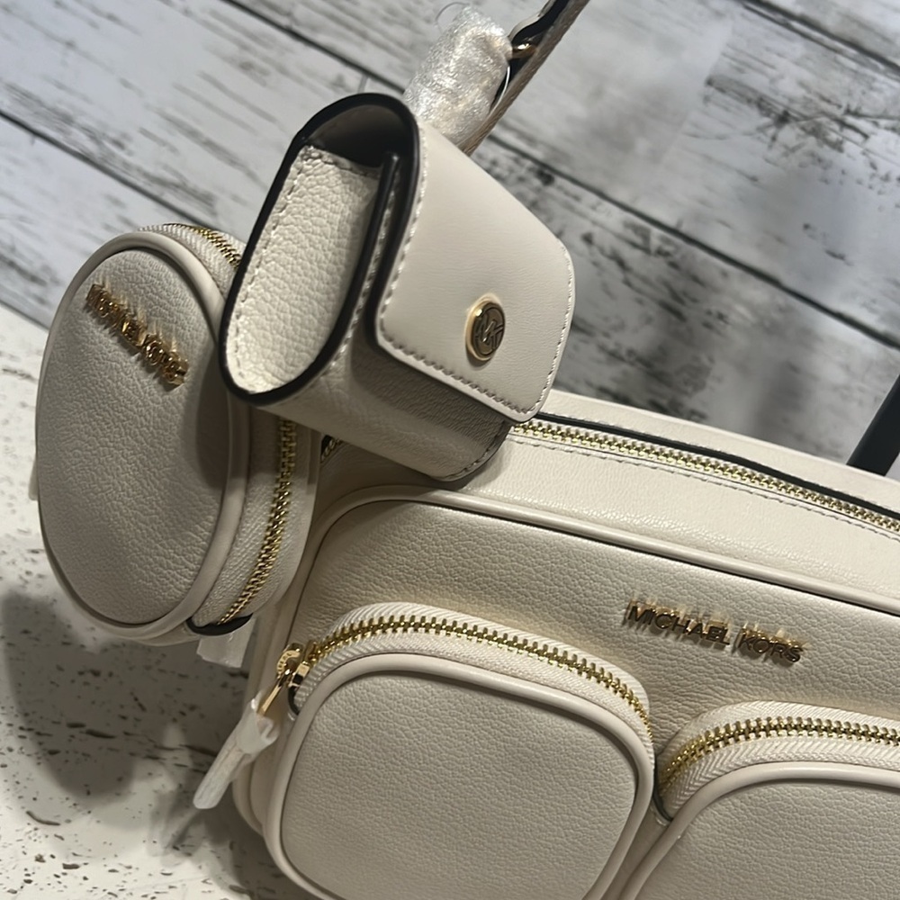 MICHAEL KORS JET SET MEDIUM CROSSBODY BAG PURSE LT CREAM - Picture 4 of 11
